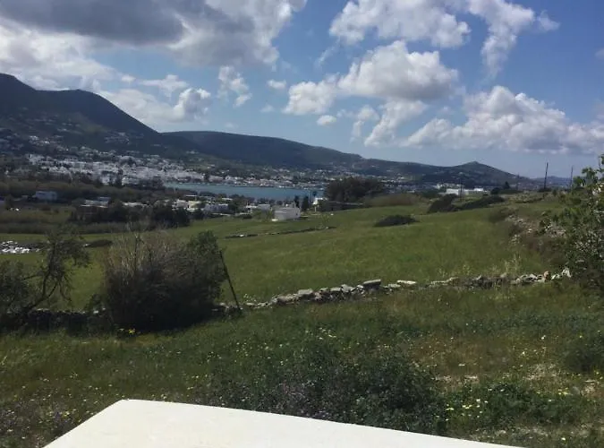 Aegean Overlook * פארוס