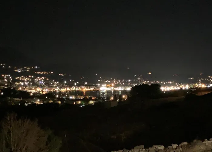 Aegean Overlook דירה